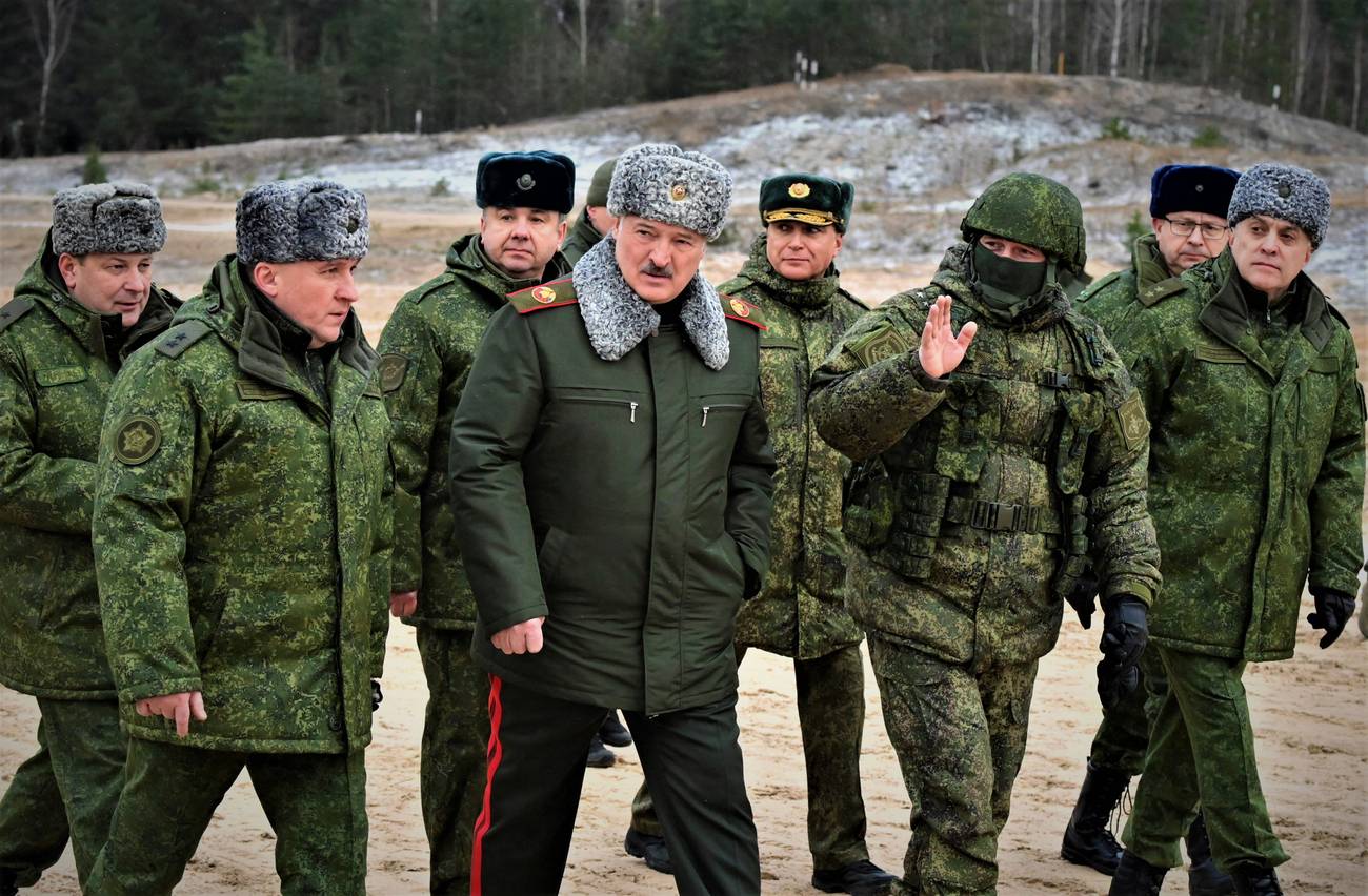 <p>Cómo Lukashenko busca cambiar de pueblo</p>