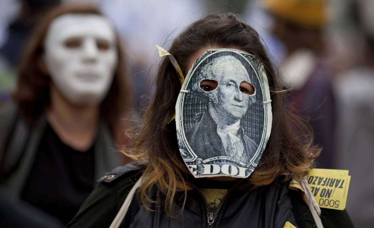 <p>El dinero y la democracia realmente existente</p>