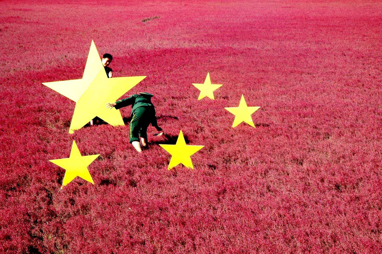 <p>«China puede aprovechar una posible salida de Estados Unidos del TPP»</p>  Entrevista a Oscar Ugarteche