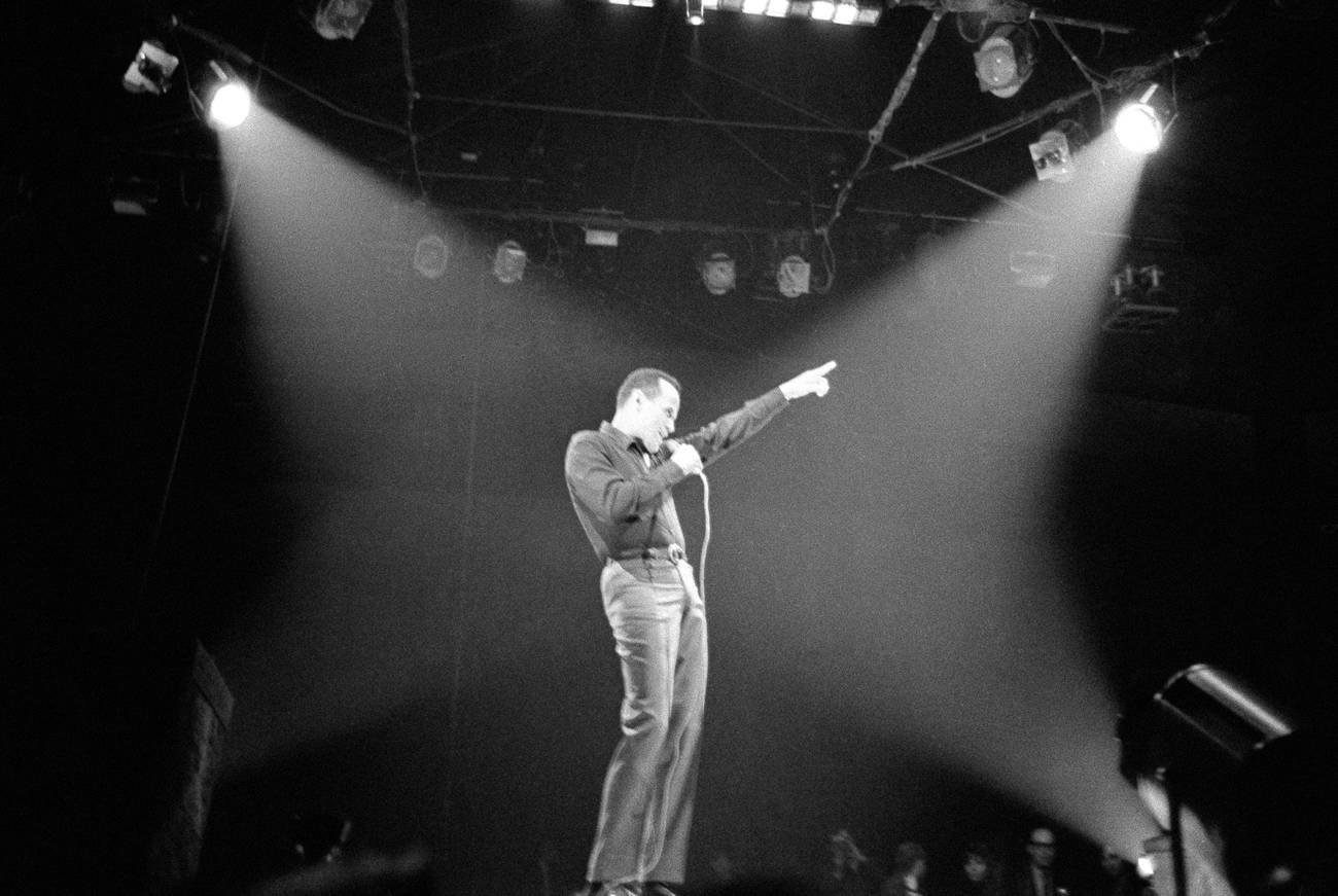 <p>La canción de justicia de&nbsp;Harry Belafonte</p>