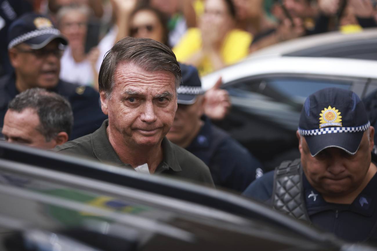 <p>La caída de Bolsonaro</p>