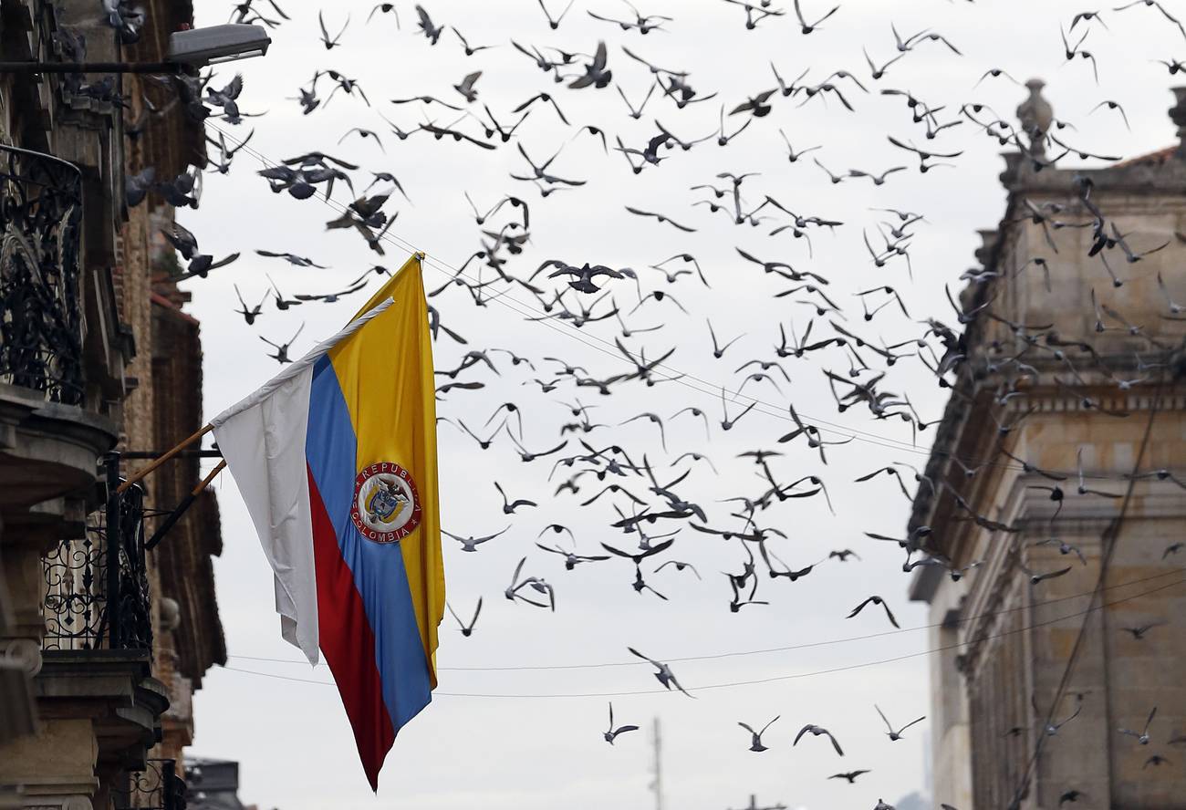 <p>Paz, corrupción y elecciones</p>