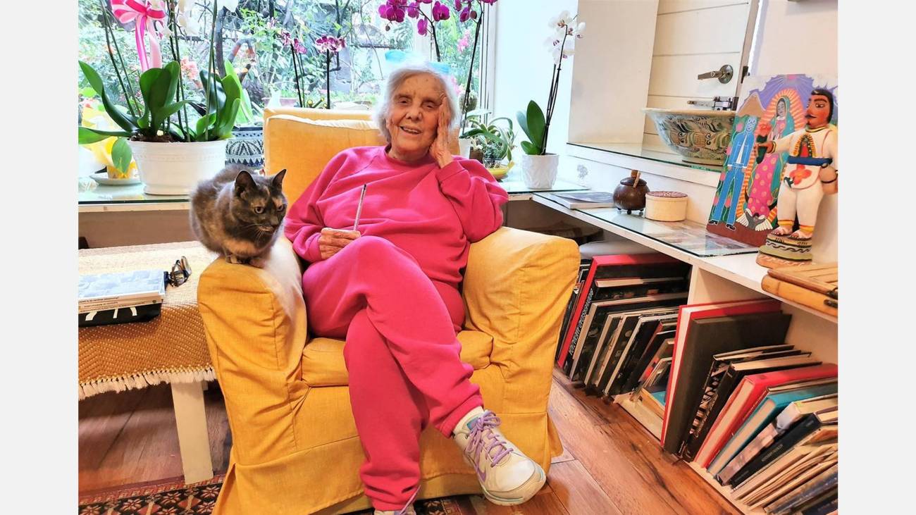 Vida y obra&nbsp;de la princesa roja  Entrevista a Elena Poniatowska