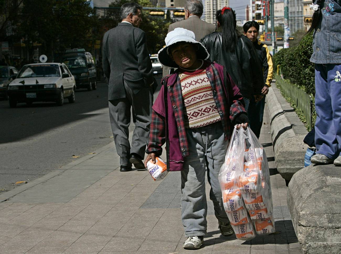 Bolivien: Ein neuer Ansatz zur Kinderarbeit?  Debatten und Auseinandersetzungen zum Kinder- und Jugendgesetz