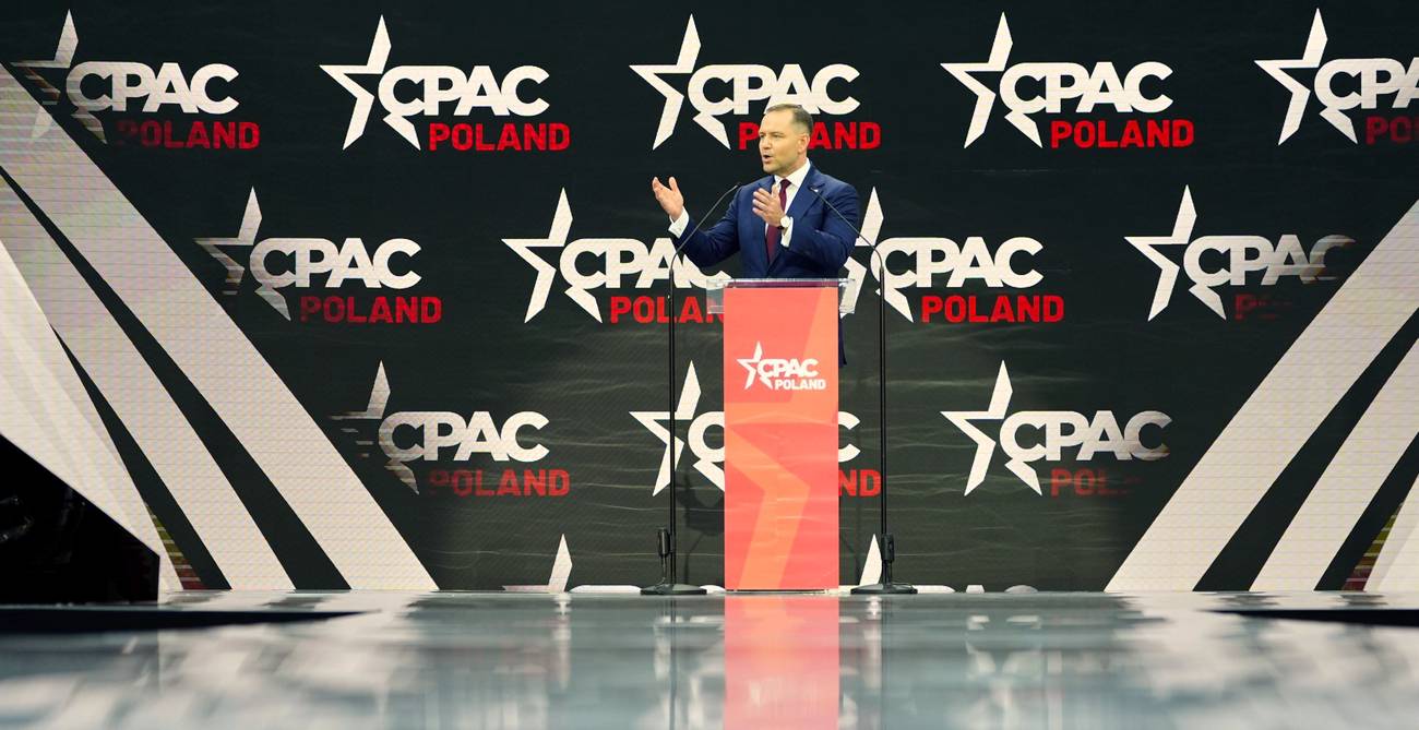 <p>De salvadora a oveja negra: el giro reaccionario de Polonia</p>