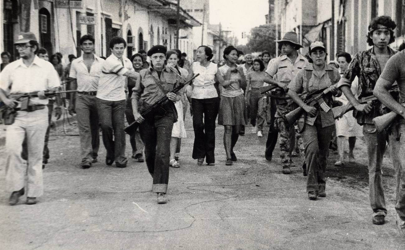 <p>Una falsa frontera entre la reforma y la revolución. La lucha armada en Latinoamérica</p>