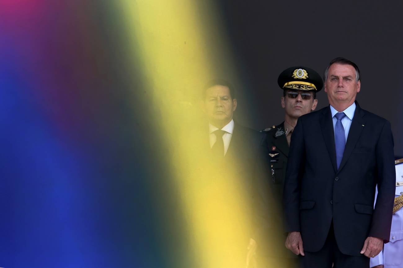 Las relaciones peligrosas de Jair Bolsonaro