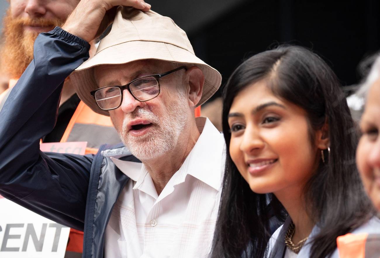 <p>¿Una nueva izquierda para Gran Bretaña?</p>  La crisis del gobierno de Starmer y el nuevo partido de Corbyn