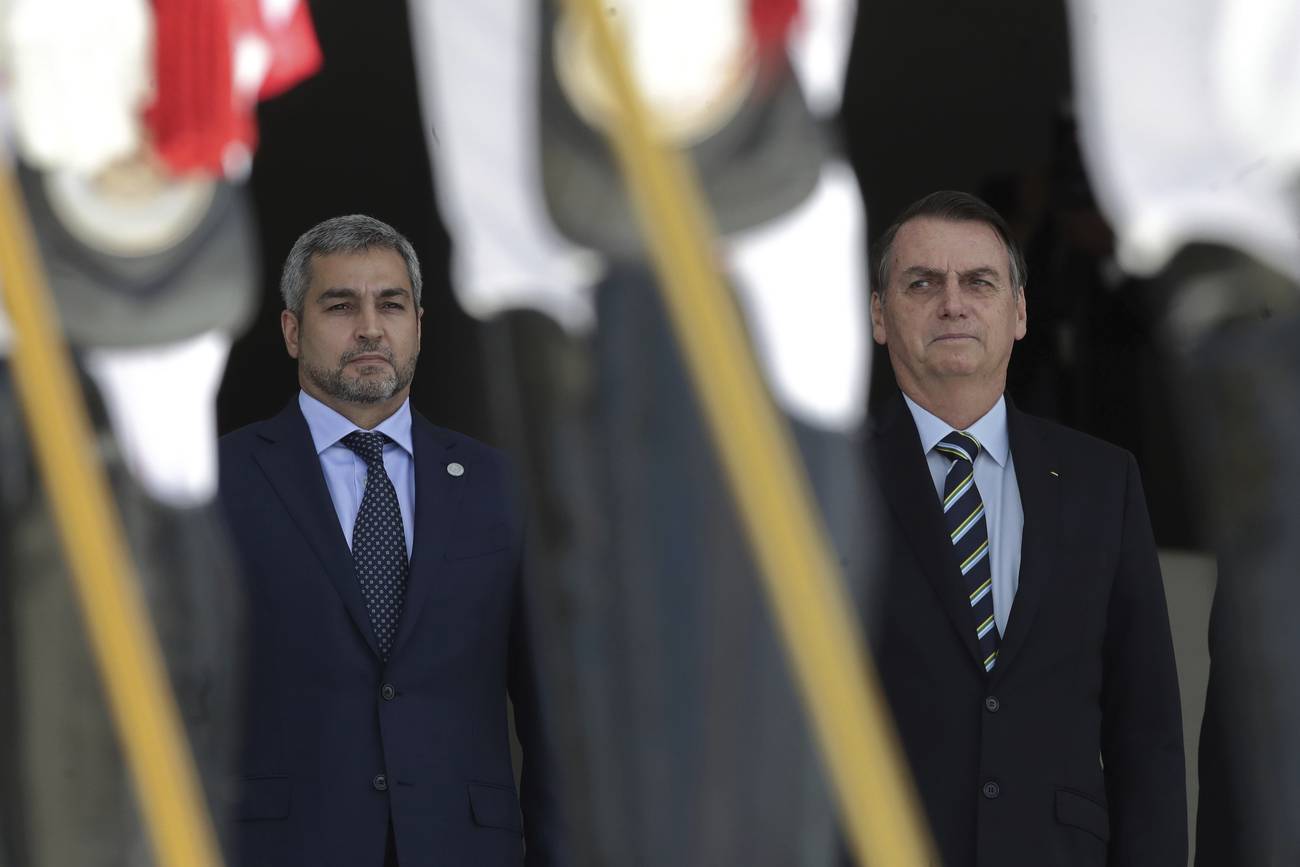 Un derechista en la cuerda floja  Las fuerzas conservadoras y el juicio político en Paraguay