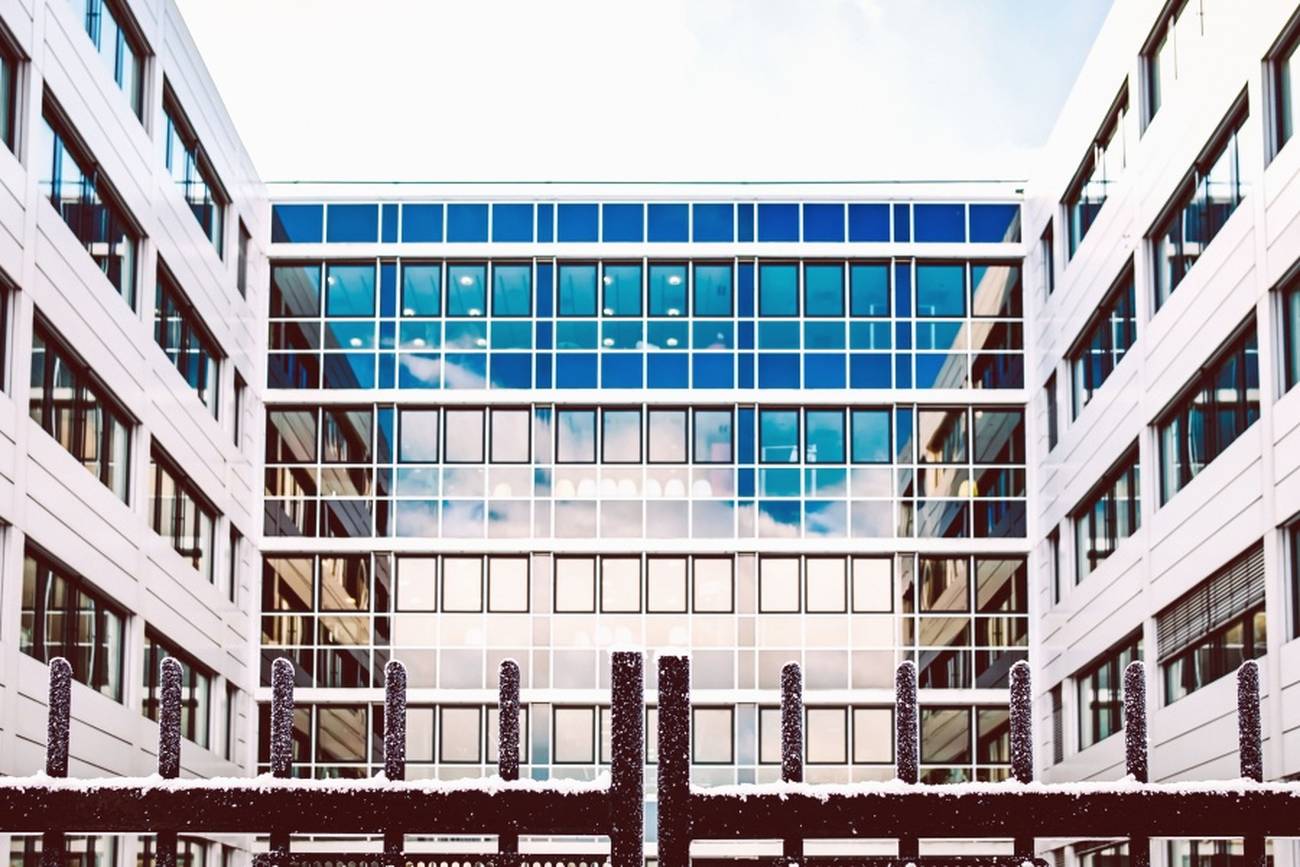 Deber cumplido, objetivo perdido  Entrevista a Fernanda Hopenhaym