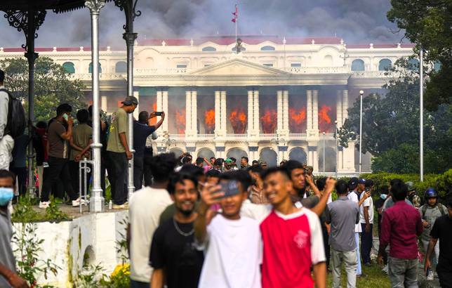 <p>Causas y consecuencias de la «revolución» nepalí</p>