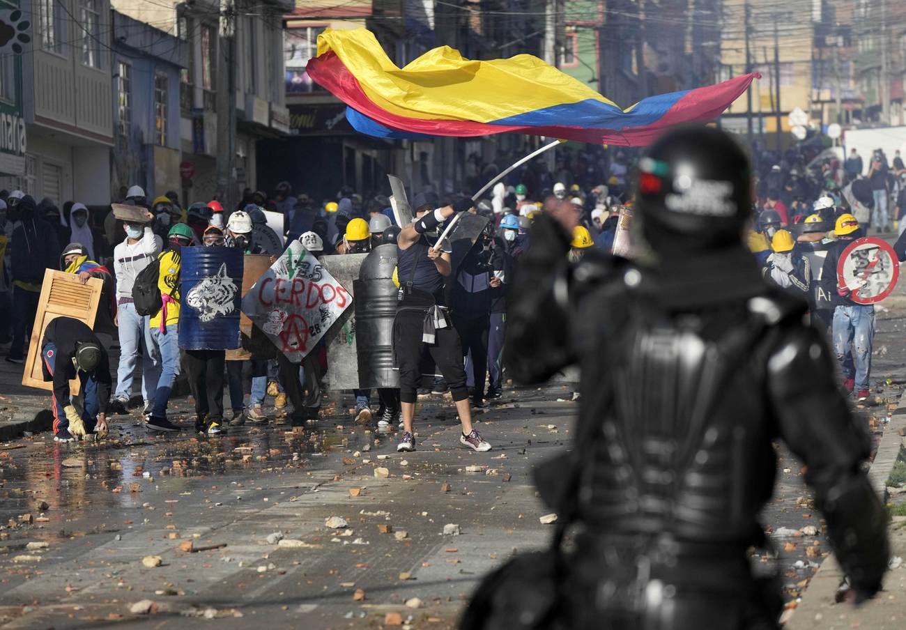 Colombia: sin agua para apagar el incendio