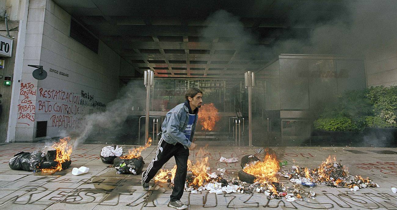 <p><strong>Argentina y la «sombra terrible» del 2001</strong></p>