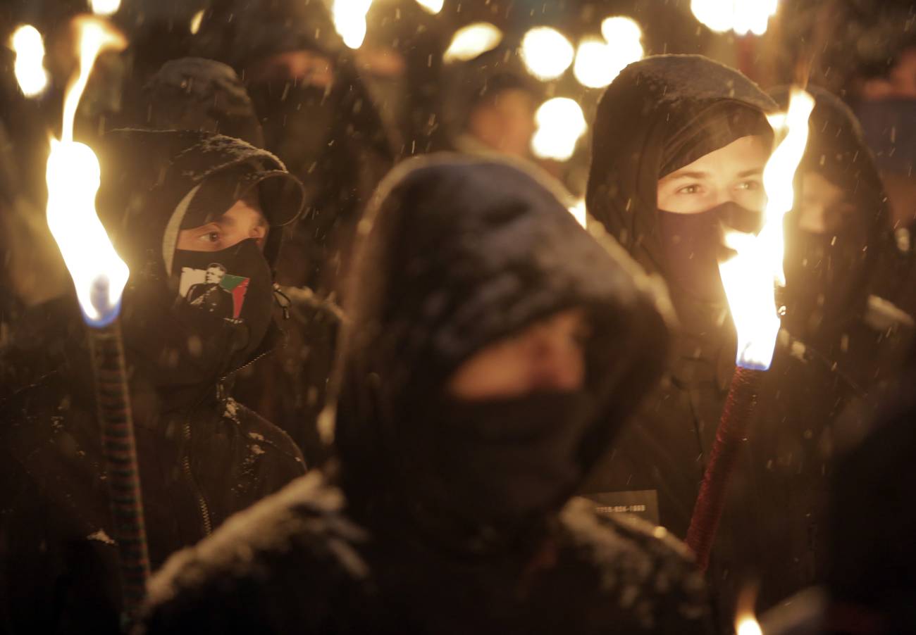 <p>Defender la democracia no es poca cosa</p>