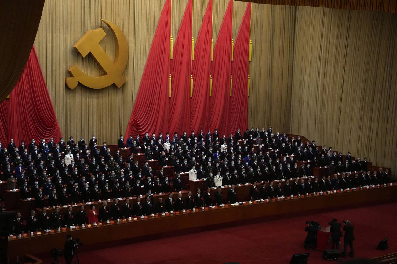 El ascenso de China como potencia mundial  Entrevista a Au Loong Yu