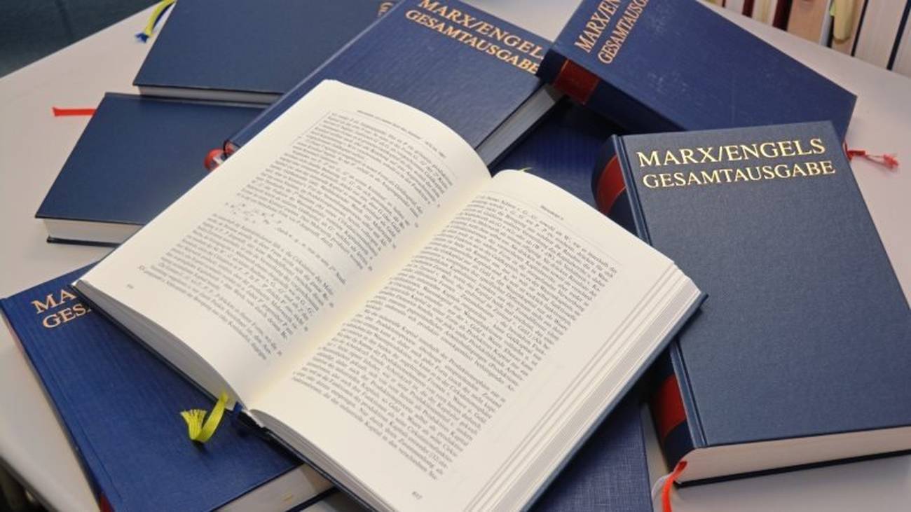 El proyecto MEGA  Peripecias de la edición crítica de las obras de Marx y Engels