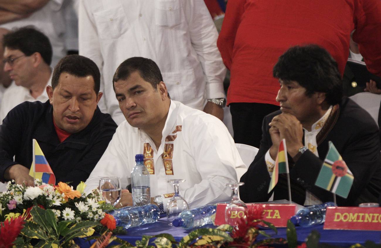 <p>Qué cosa fuera la patria sin Correa</p>