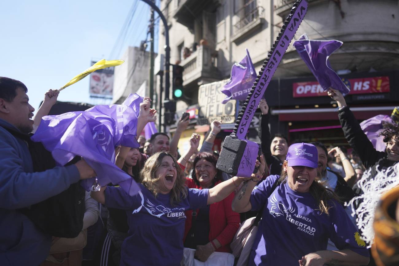 <p>Sí al mercado, ¿no al patriarcado? Una radiografía del feminismo de derecha</p>  Entrevista a Melina Vázquez y Carolina Spataro