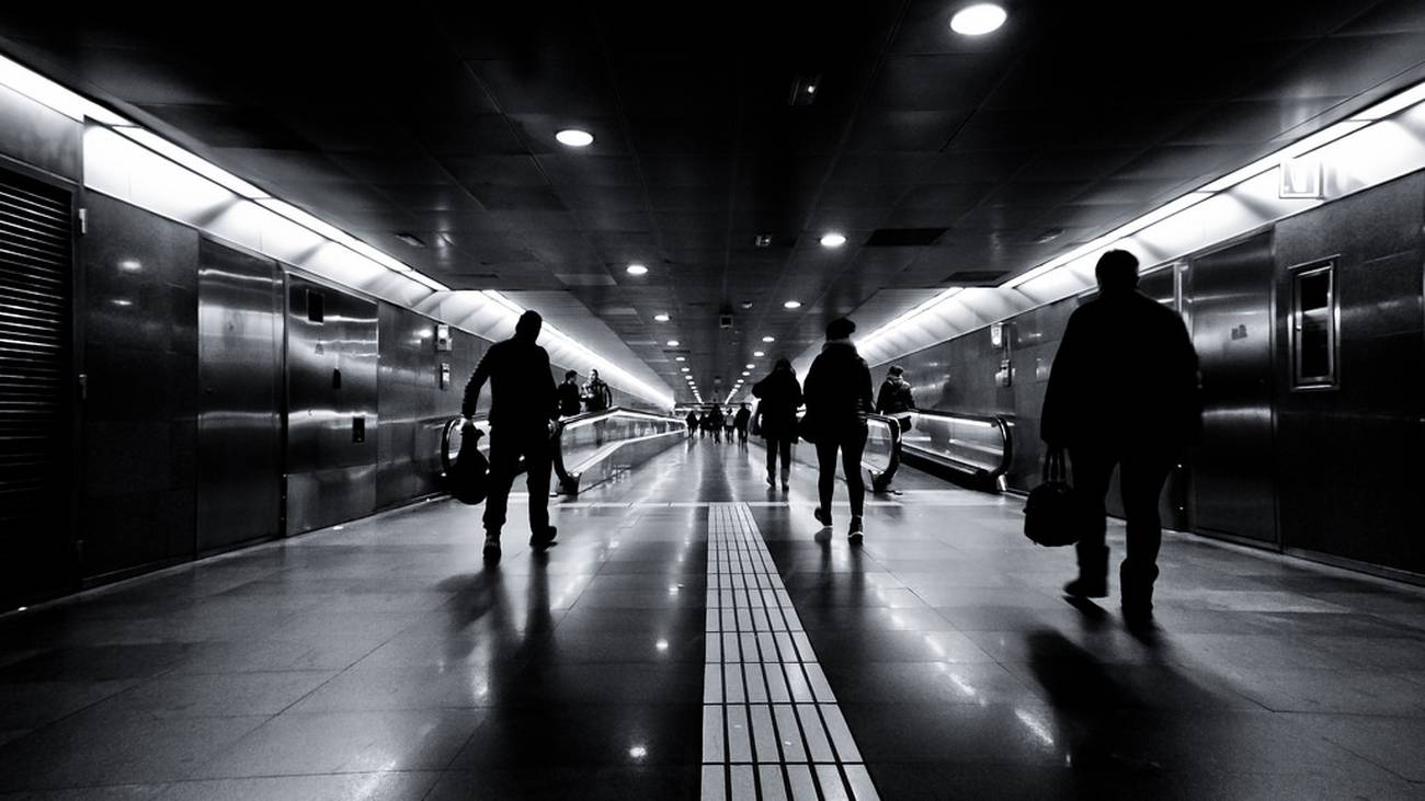 El insoportable irrealismo del presente  Poscapitalismo y sociedad