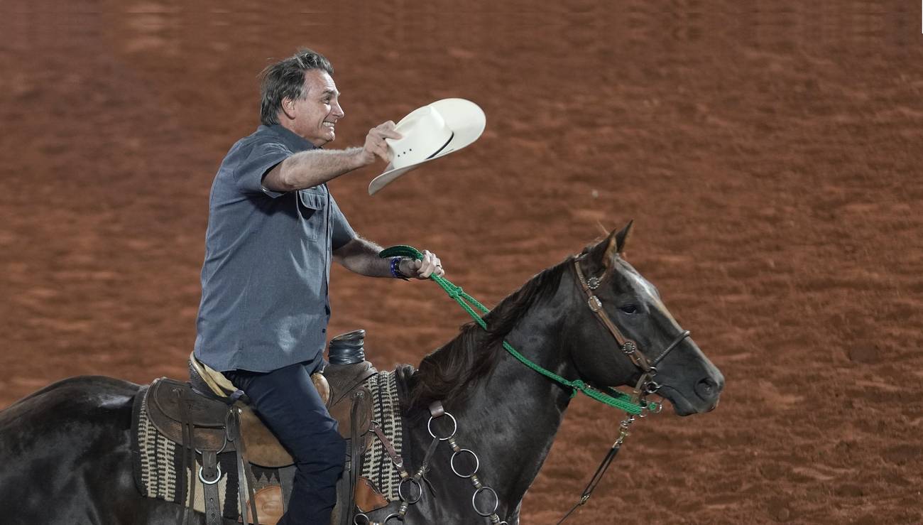 <p>El «mito» Bolsonaro, el regreso de Lula y las guerras virtuales en Brasil</p>