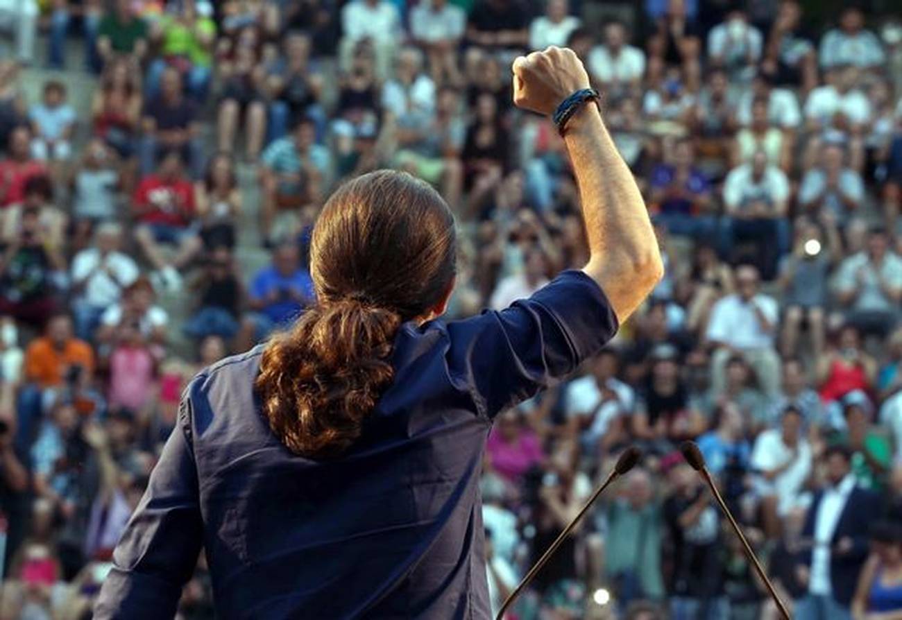 ​La tentación autoritaria  La nueva izquierda europea: entre  el resurgimiento y el populismo