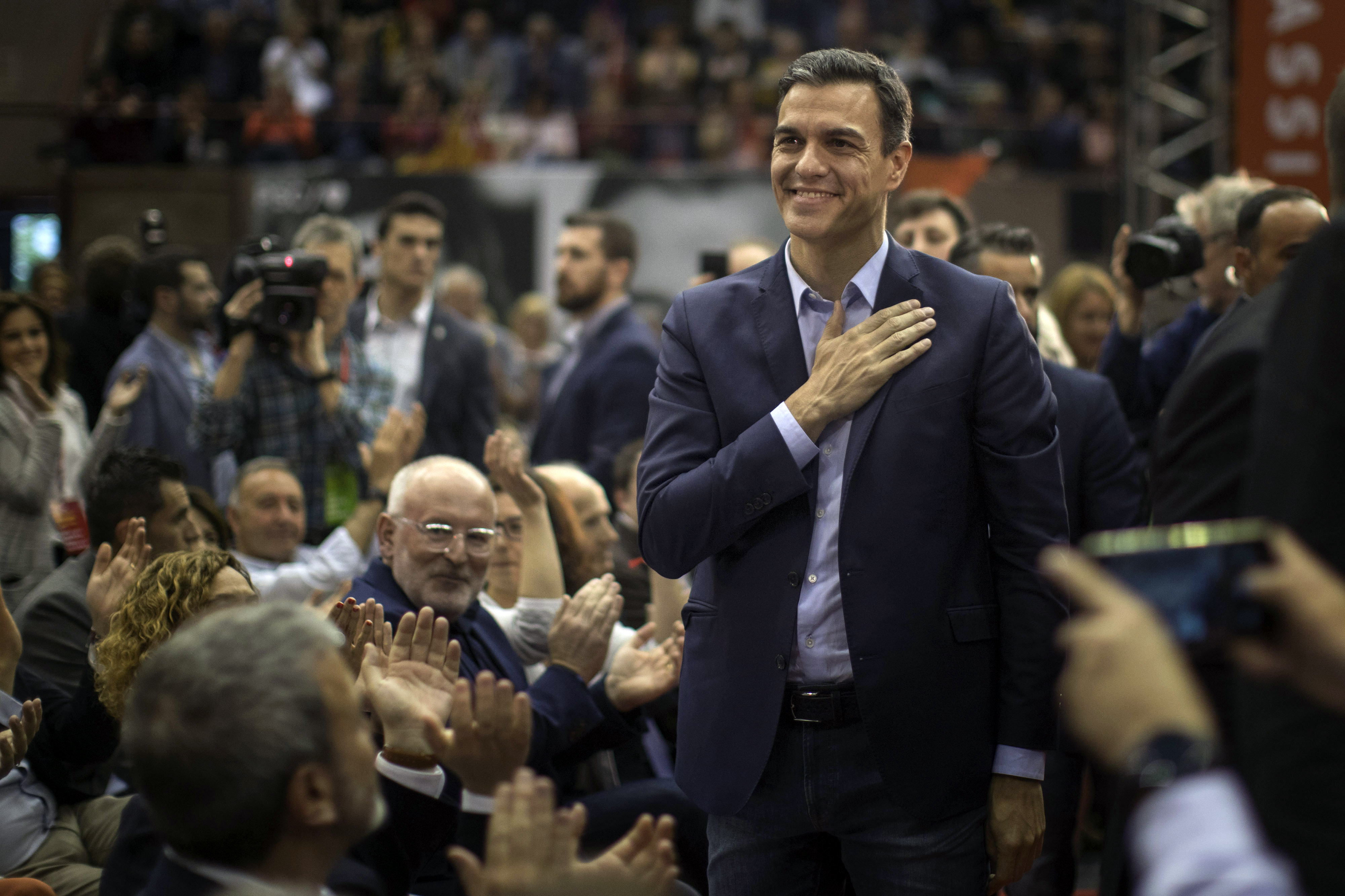 ¿Descubrieron los socialistas españoles la piedra filosofal?