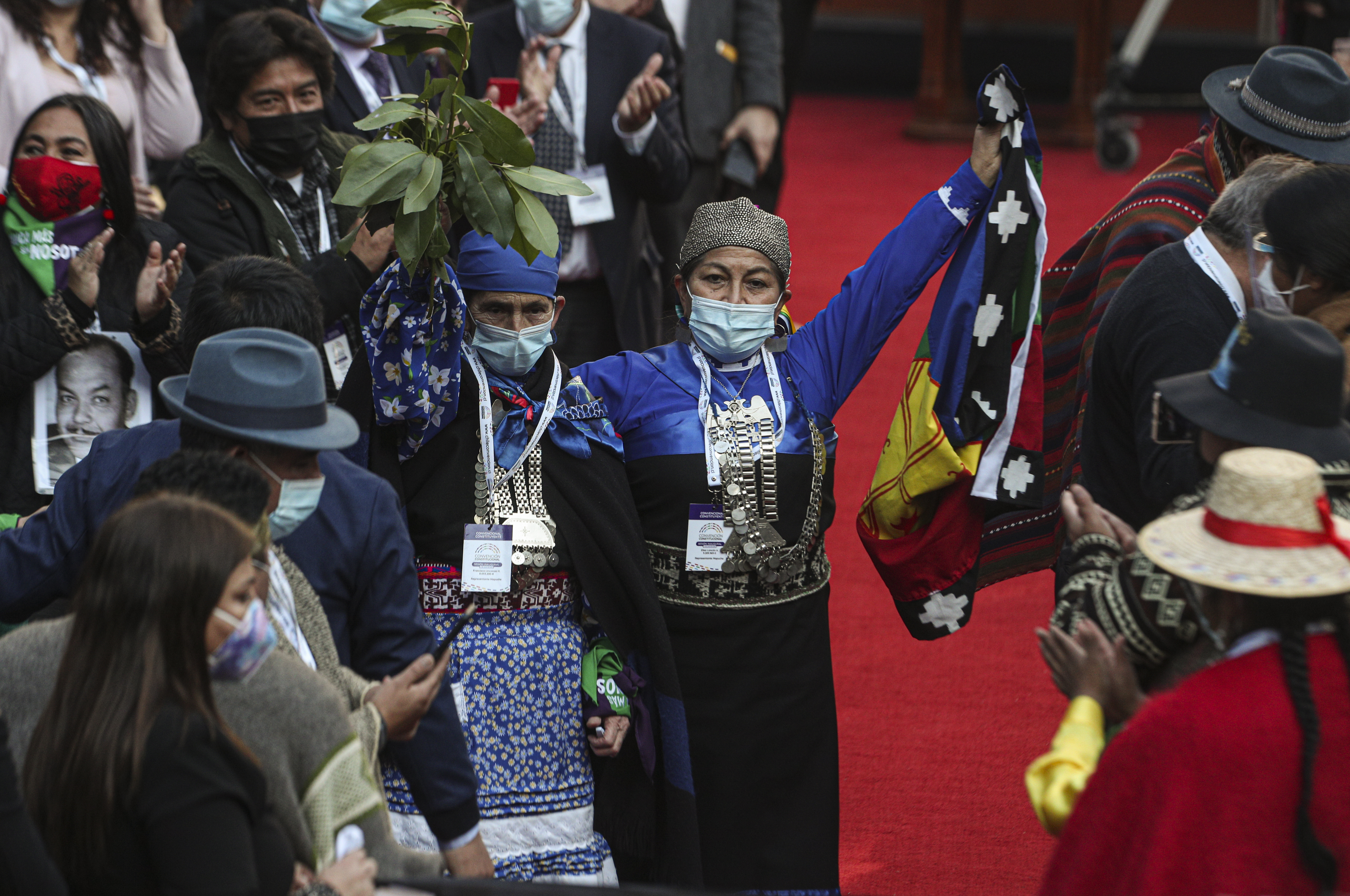 Mujer y mapuche: el nuevo rostro de Chile