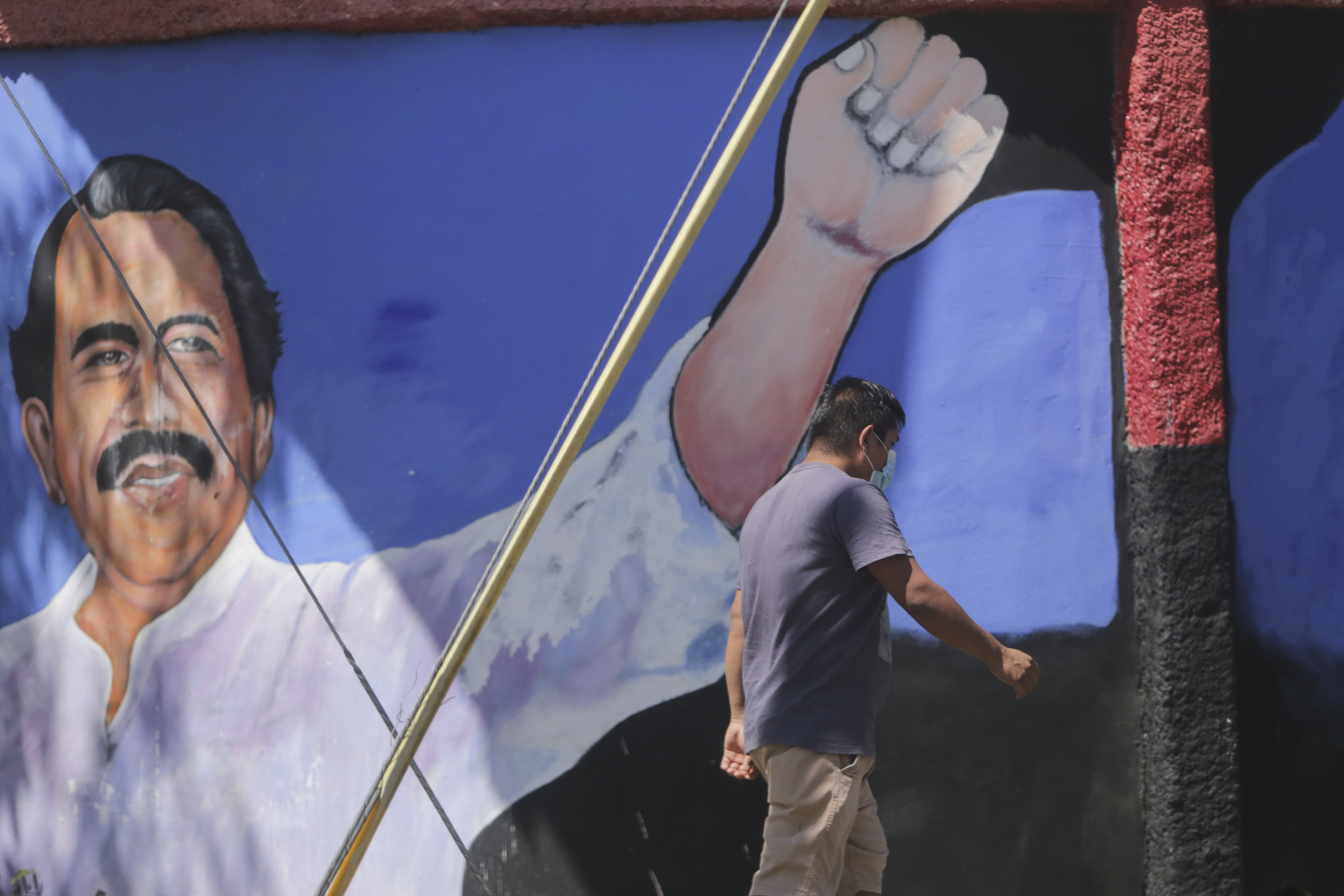 <p>Elecciones sin democracia</p>