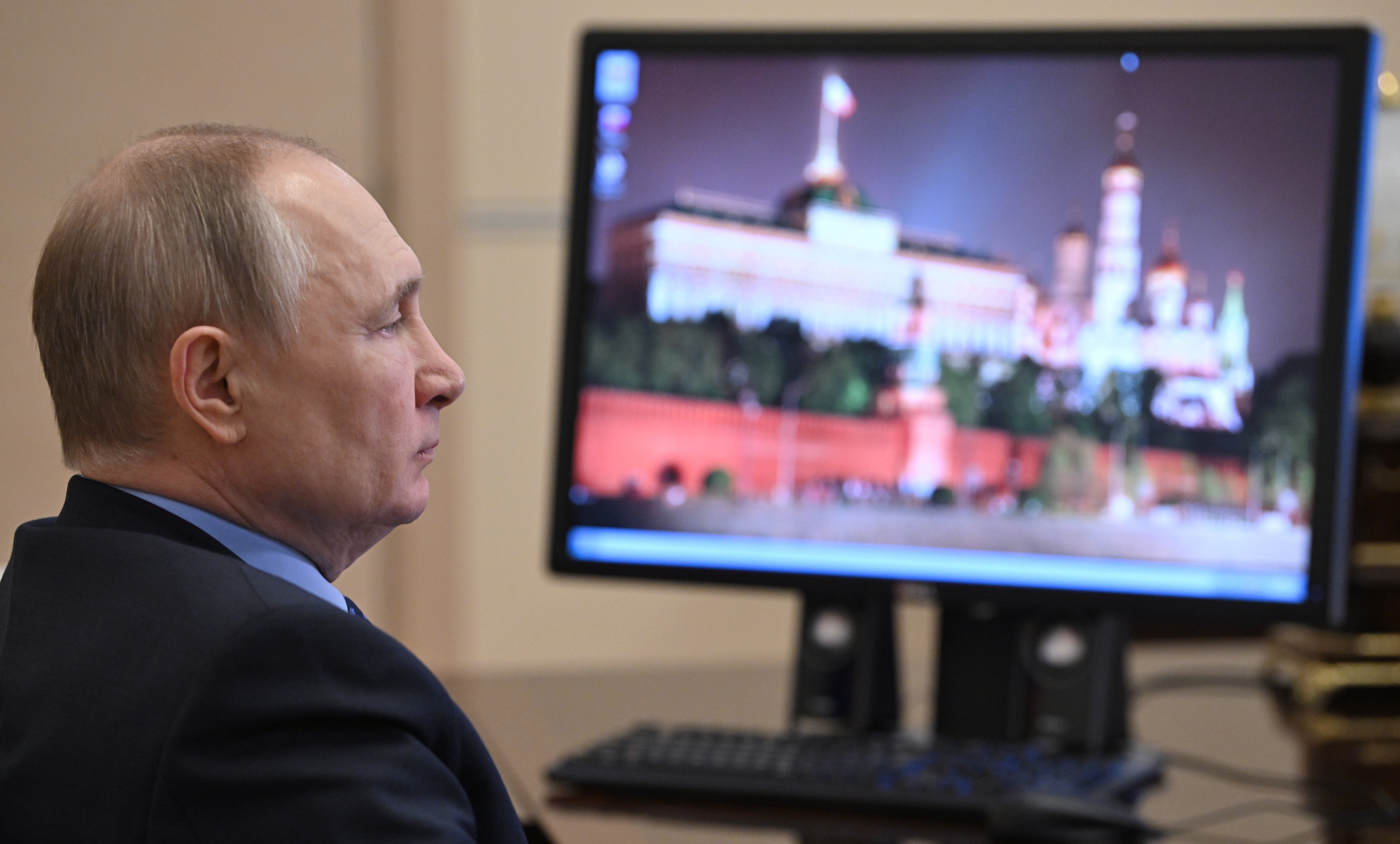 <p>Ucrania-Rusia: las raíces de la espiral belicista</p>