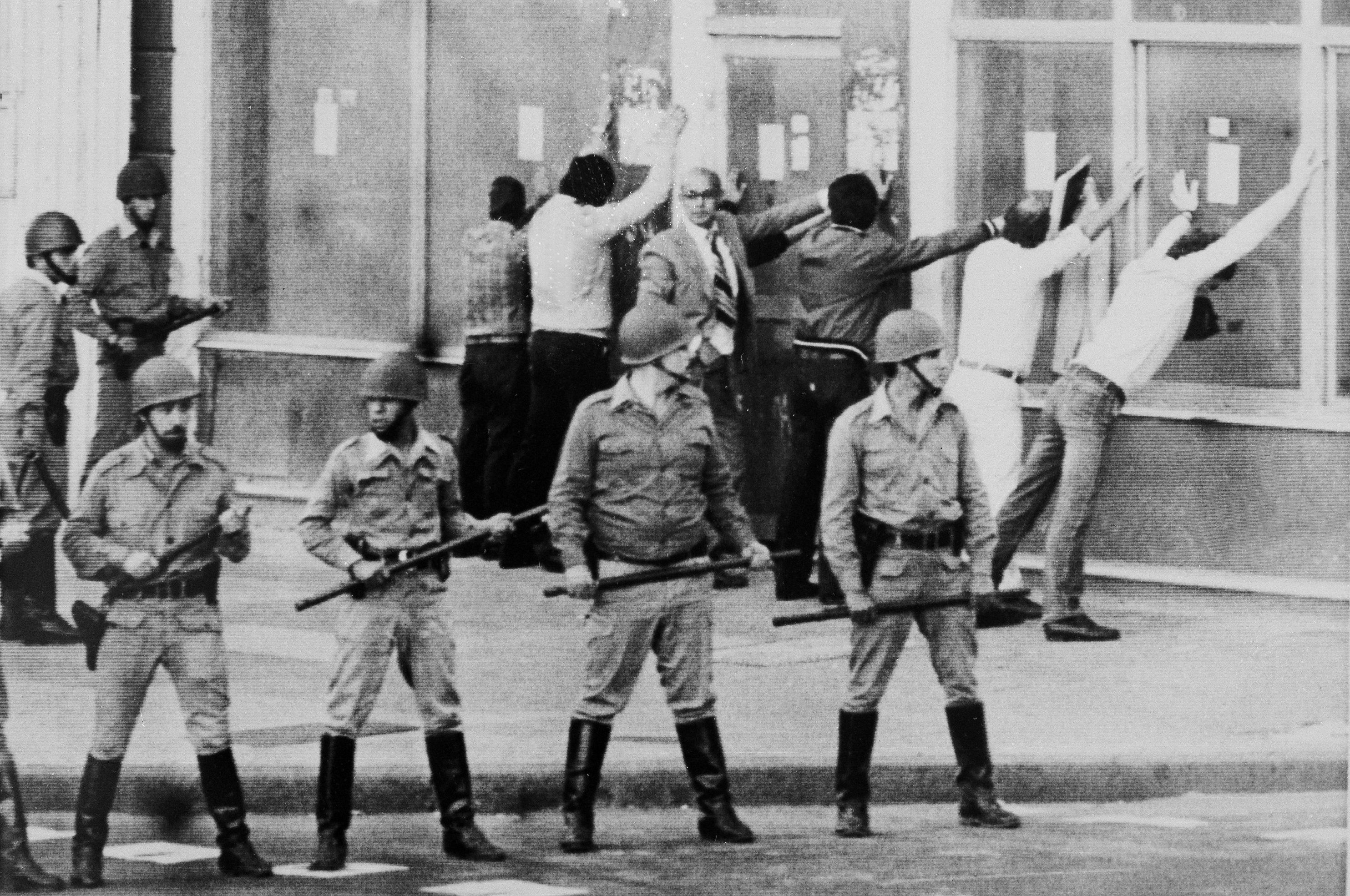 La represión contra los intelectuales en la Argentina
