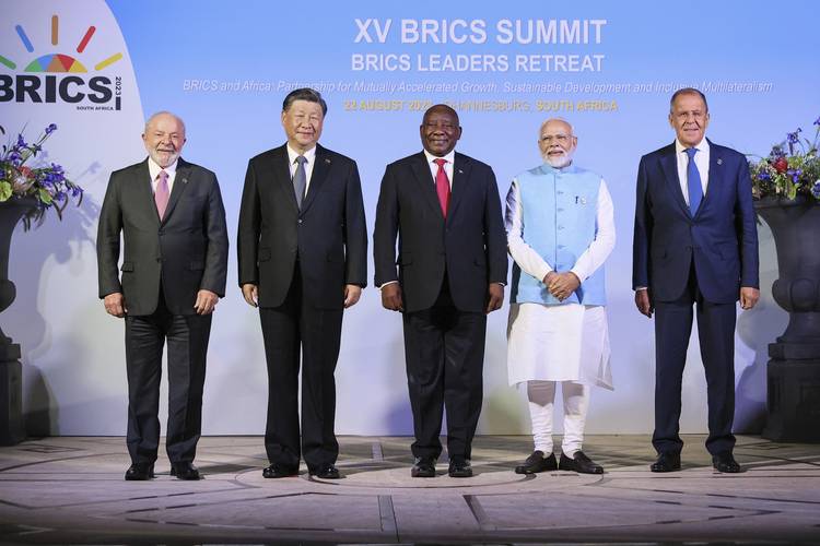 <p>BRICS: de la ambición desarrollista al desafío geopolítico</p>