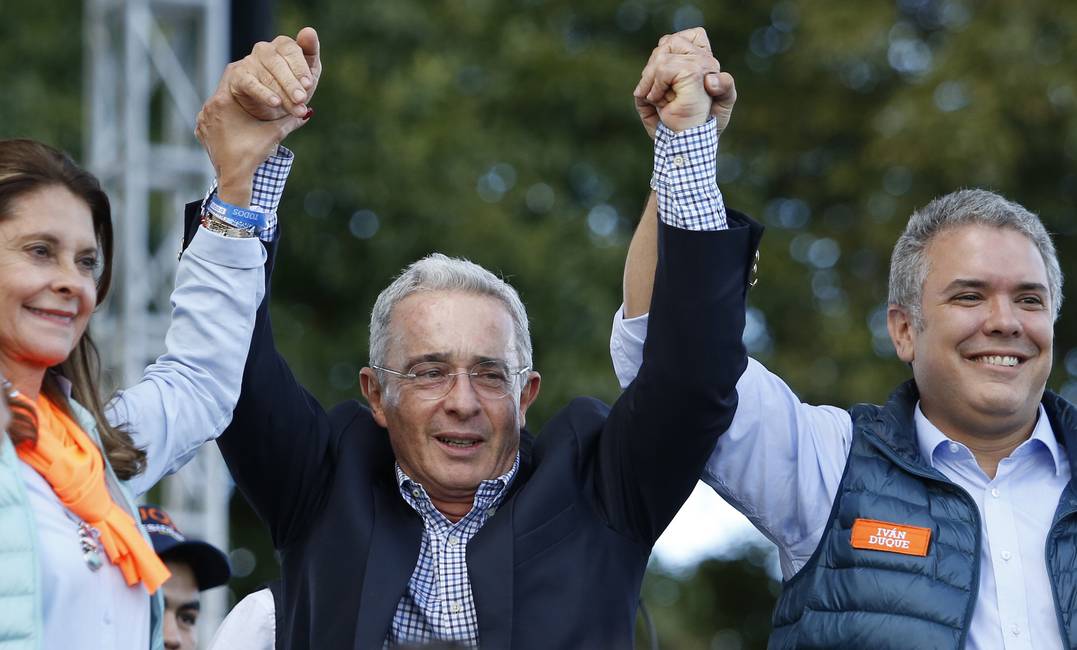 Colombia: un tsunami político