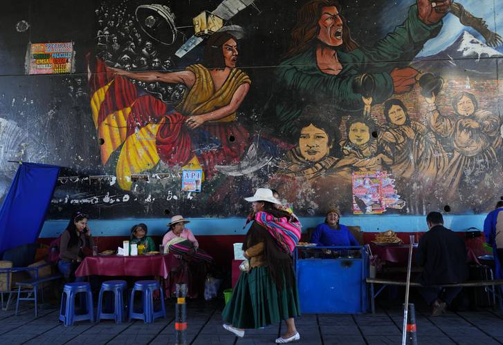 Evistas versus arcistas  Guerra abierta en el MAS boliviano