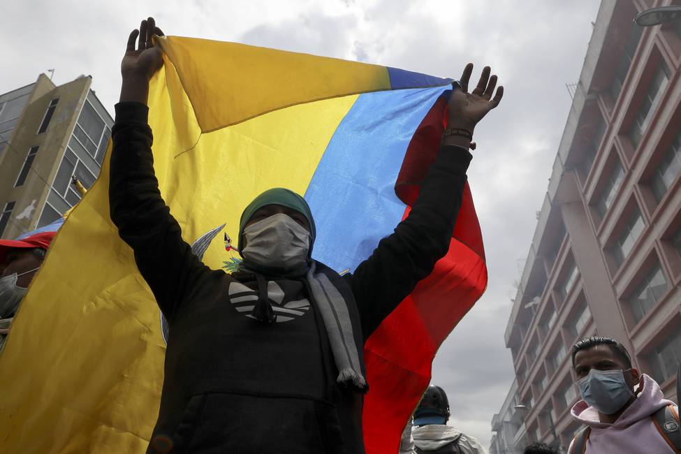 Las masas en octubre Ecuador y las colisiones de clase
