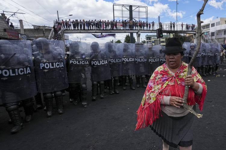 <p>«Nada solo para los indios»</p>  ¿Por qué la Conaie sigue liderando las protestas en Ecuador?