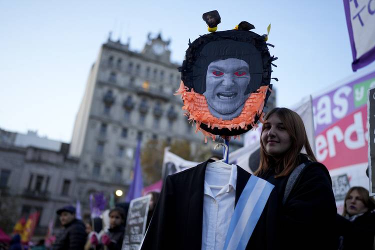 <p>América Latina: ¿un momento destituyente?</p>