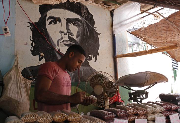 El «día cero» de la economía cubana