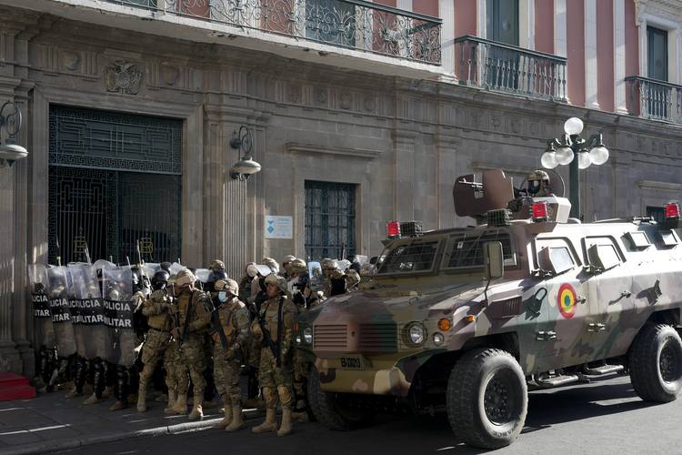 Bolivia: un golpe en medio de la tormenta