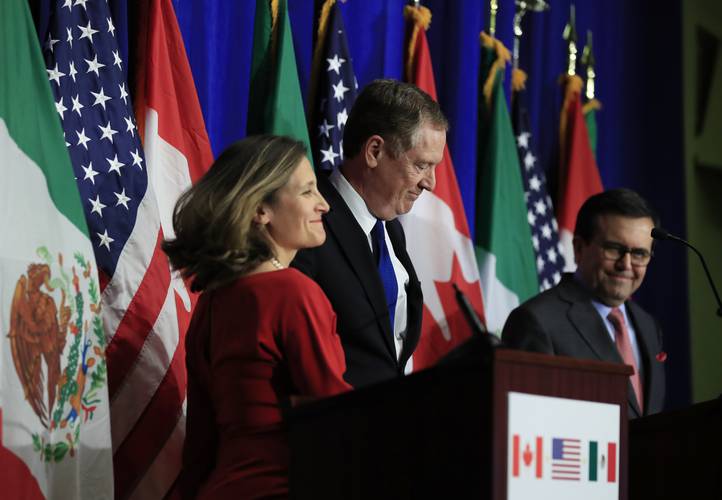 <p>La renegociación del TLCAN y el futuro de México</p>  La incertidumbre marca el destino del pacto comercial de América del Norte