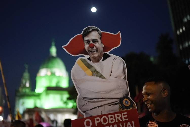 Bolsonaro, sin luna de miel 