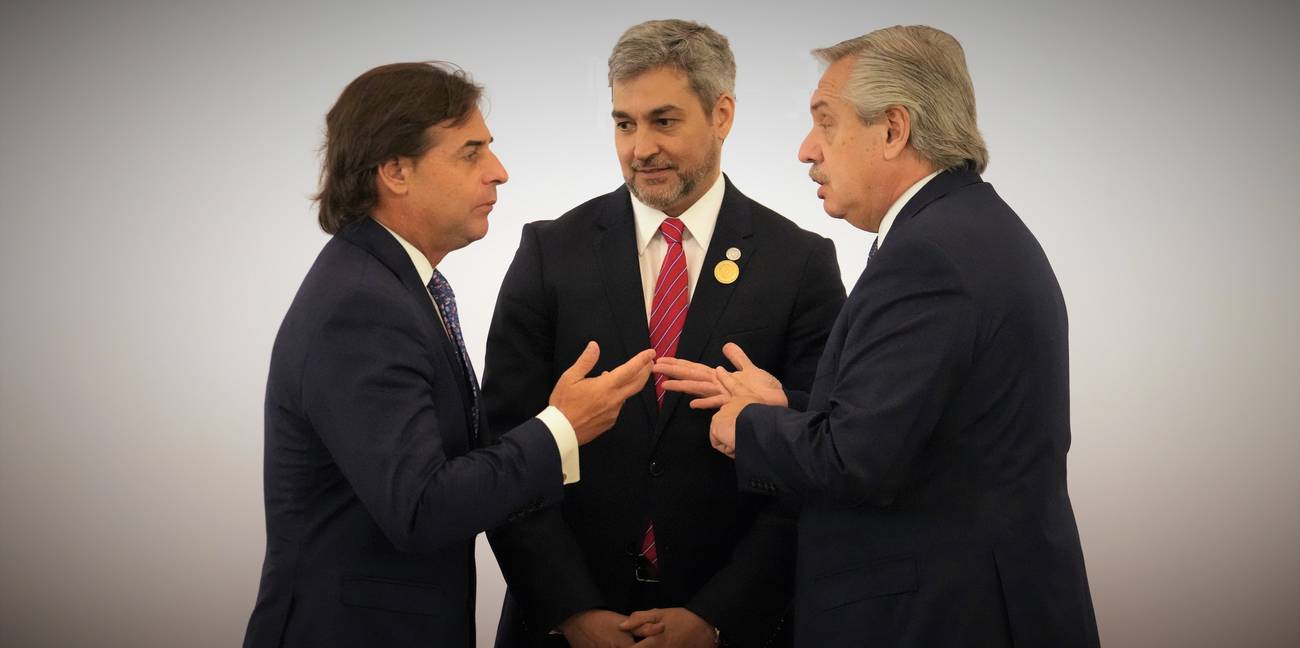 <p><strong>El Mercosur se dobla pero (aún) no se rompe</strong></p>