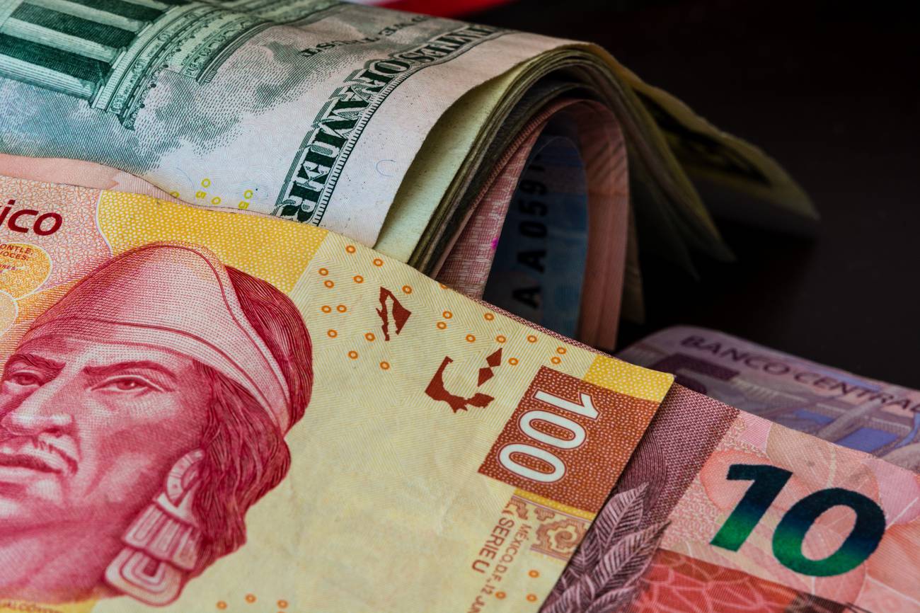 <p>México: las urnas y el dinero</p>  Entrevista a Javier Santiago Castillo