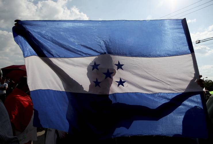 <p>Honduras: entre la vieja burguesía y una nueva democracia</p>