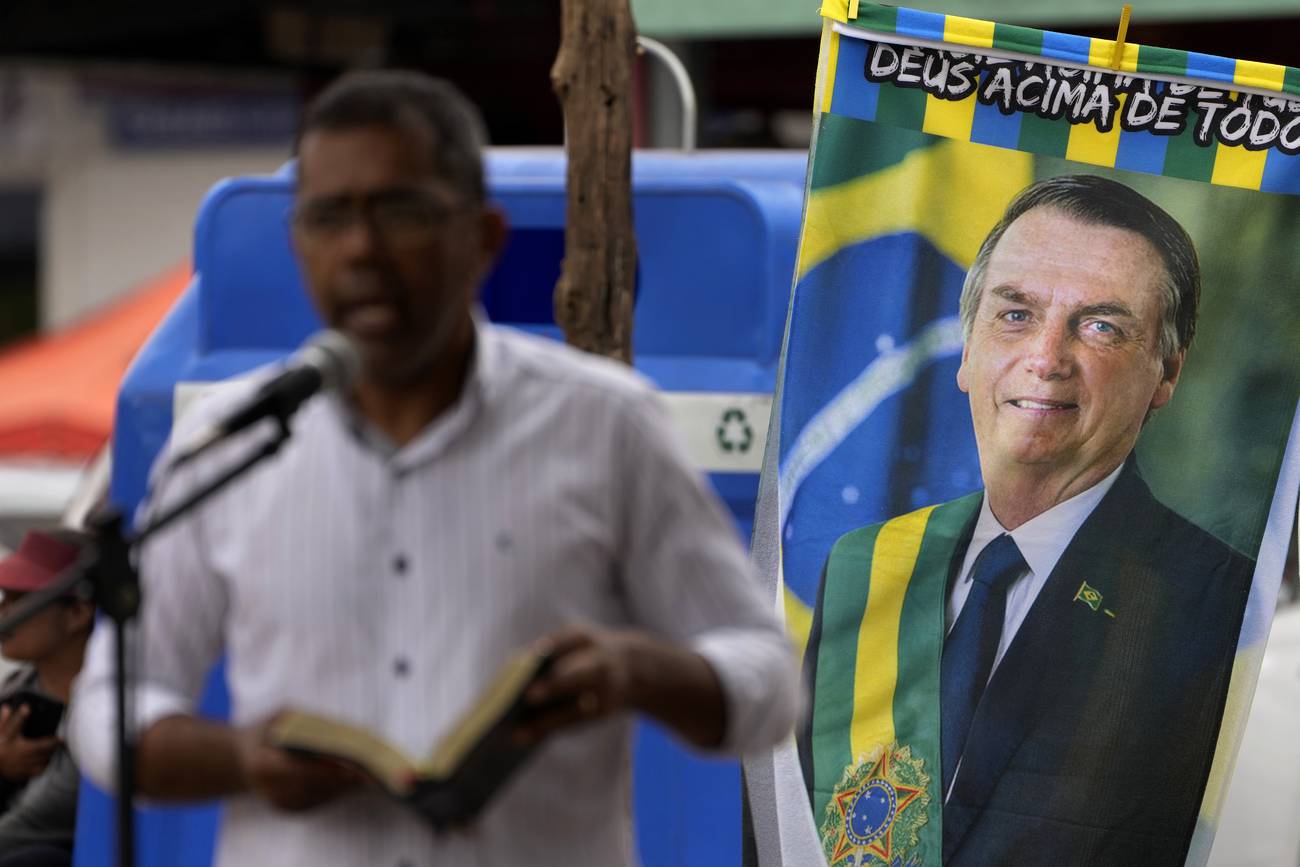 ¿Dios por encima de todos?  Religión y elecciones en Brasil (2018 y 2022)