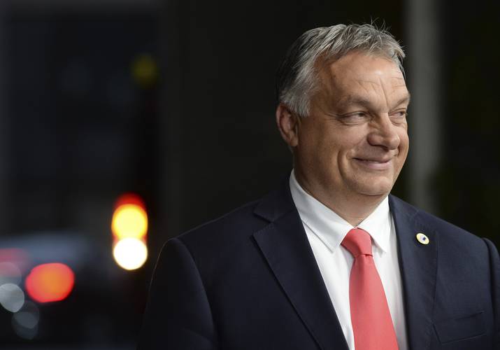 <p>Cómo construyó Viktor Orbán la «democracia iliberal» en Hungría</p>  Entrevista a Stefano Bottoni