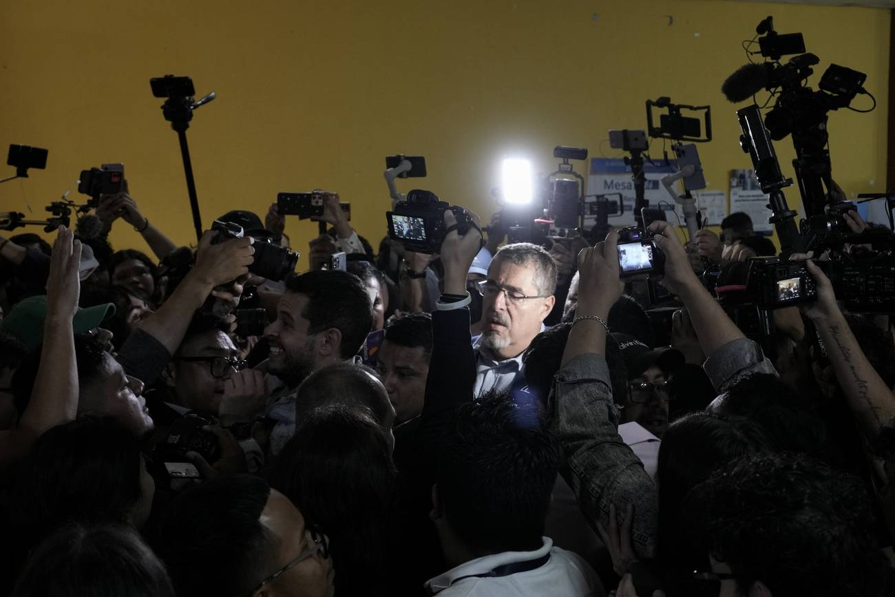<p>Cómo el «pacto de corruptos» busca debilitar la victoria progresista en Guatemala</p>