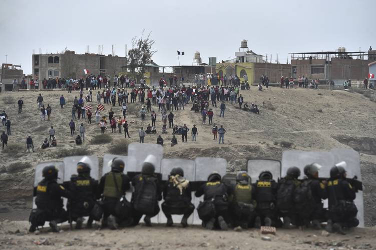<p>El embrollo peruano</p>  Protestas, «terruqueo» y represión