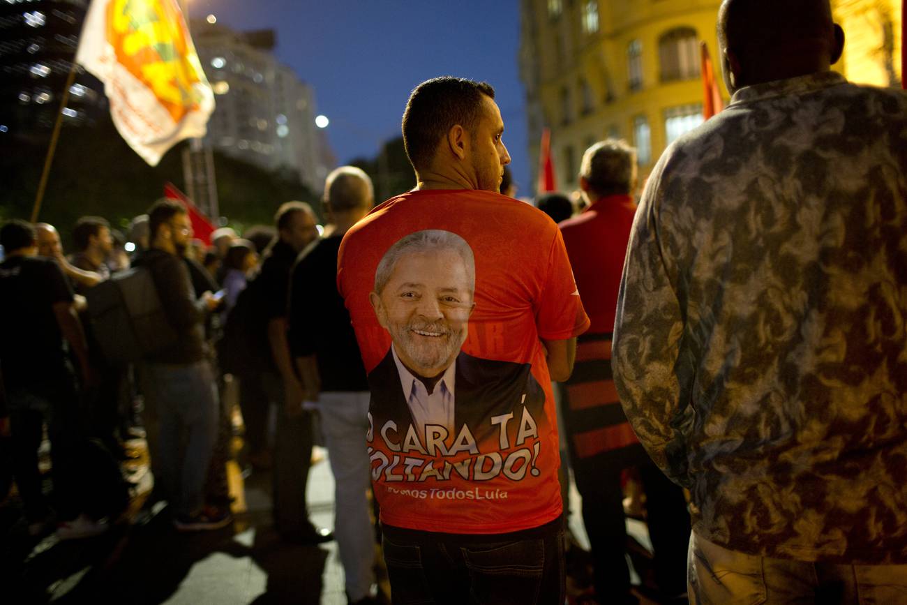 <p>Lula: entre un juicio viciado y una candidatura posible</p>  Entrevista a Fernando Guarnieri