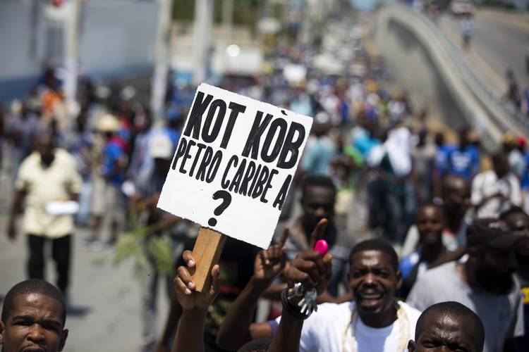«¿Dónde está el dinero de Petrocaribe?»  Las protestas anticorrupción que acorralan al gobierno haitiano