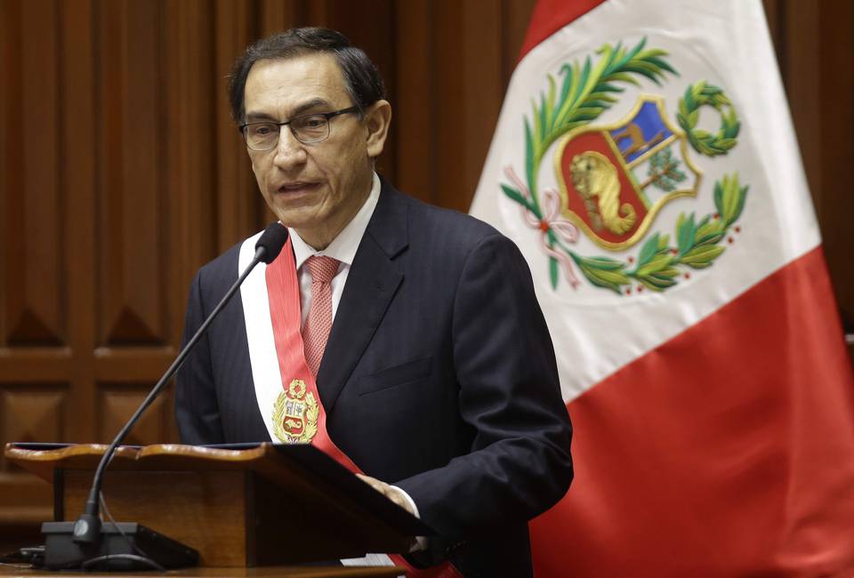 Perú: ¿a qué juega Vizcarra?